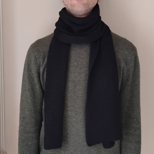 100% Merino Wool Scarf - Black - Wide